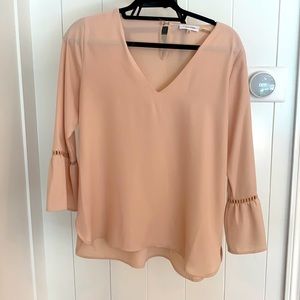 Calvin Klein pink blush 3/4 flair sleeve top